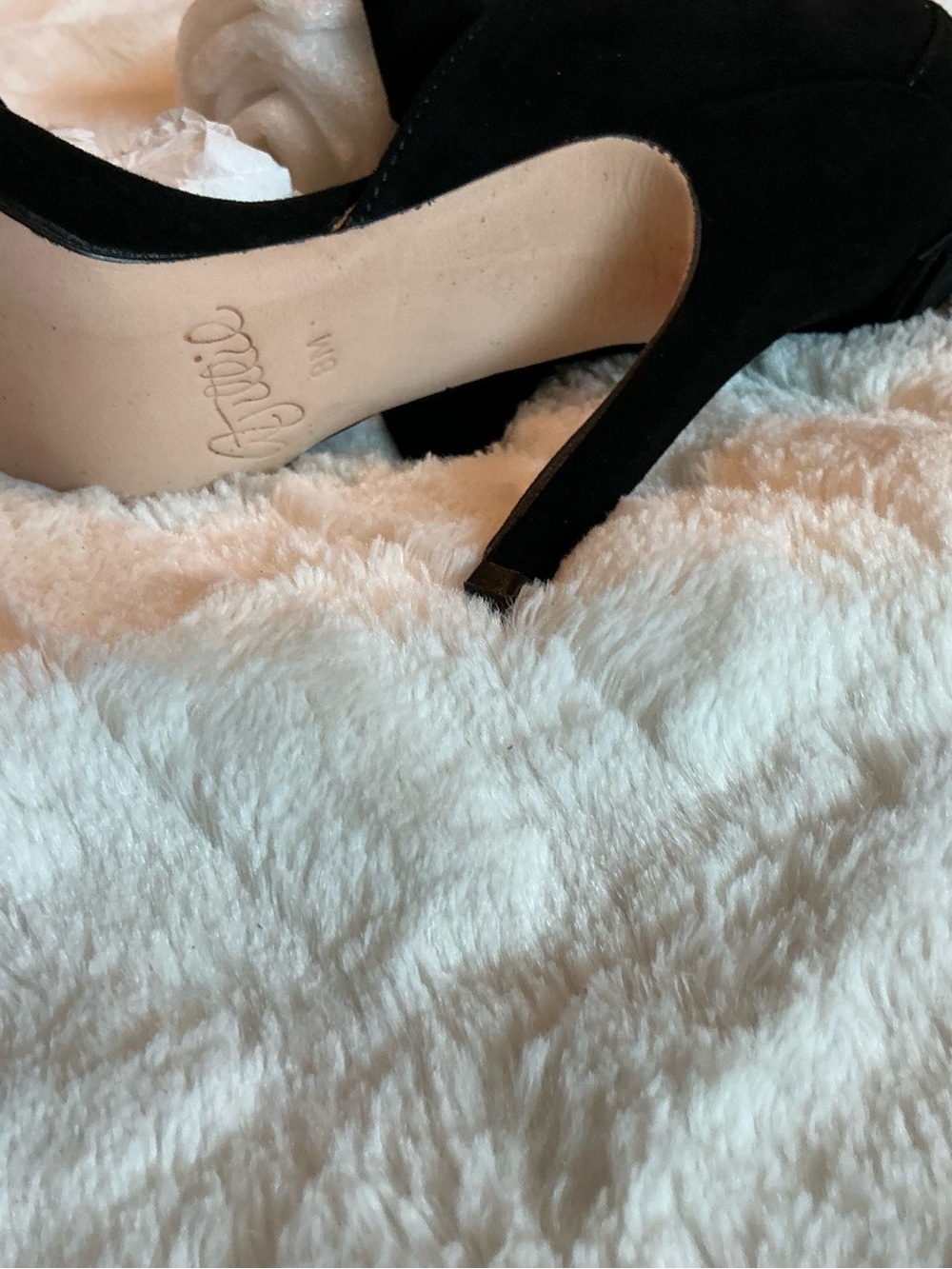 Aminah Abdul Jillil Pump Black Suede Women’s Heel - Elegant Bow Detail NWT Sz 8 - Picture 8 of 10
